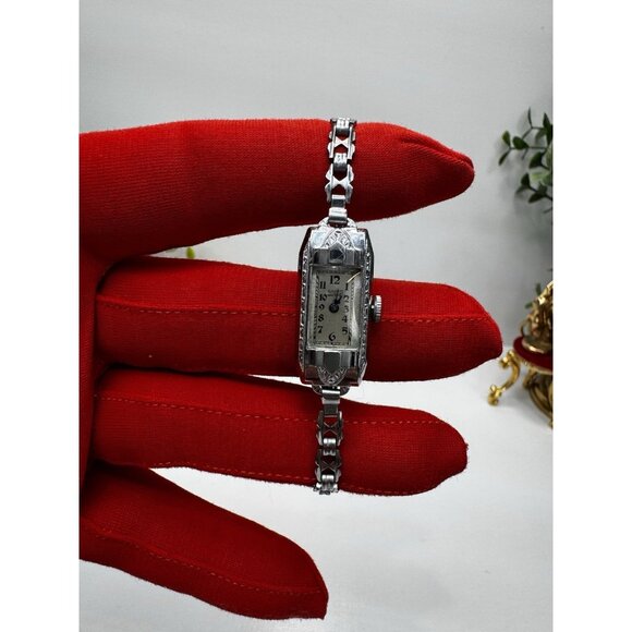 Antique 1930s Bruner Masterbilt Art Deco Swiss Ladies Watch Silver Tone Runs - Picture 1 of 11
